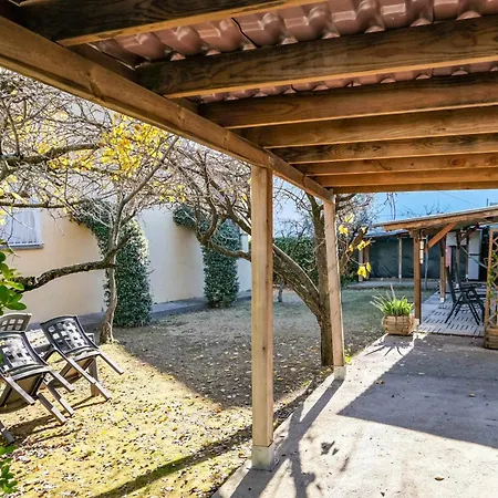 Can Camps Besalu Casa Planta Baja Con Jardin Exterior photo