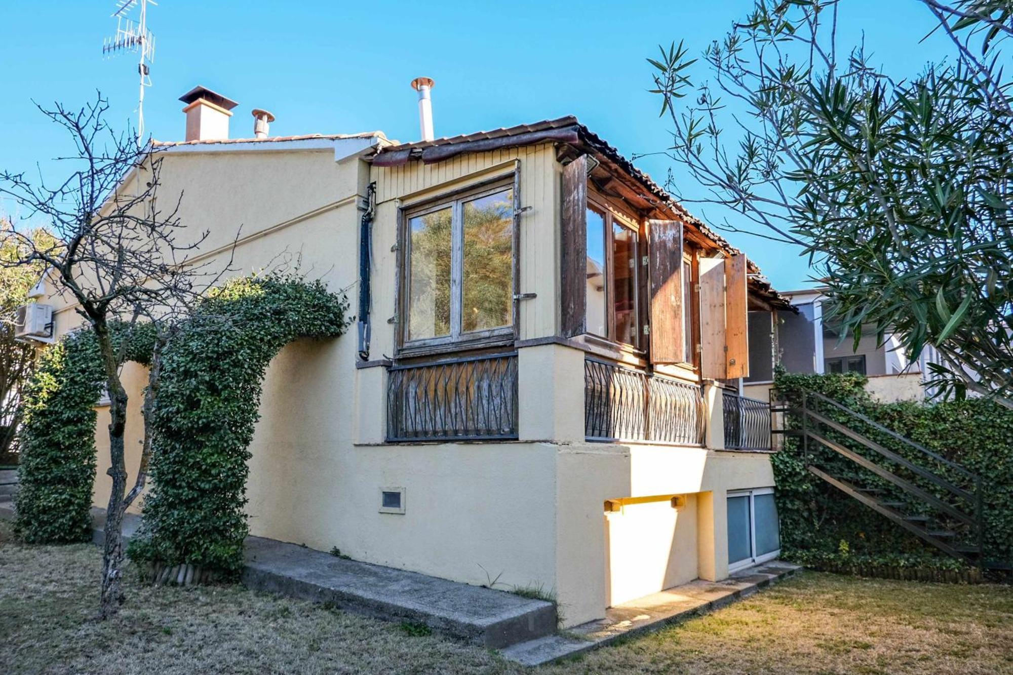 Camps Casa Planta Baja Con Jardin Besalu