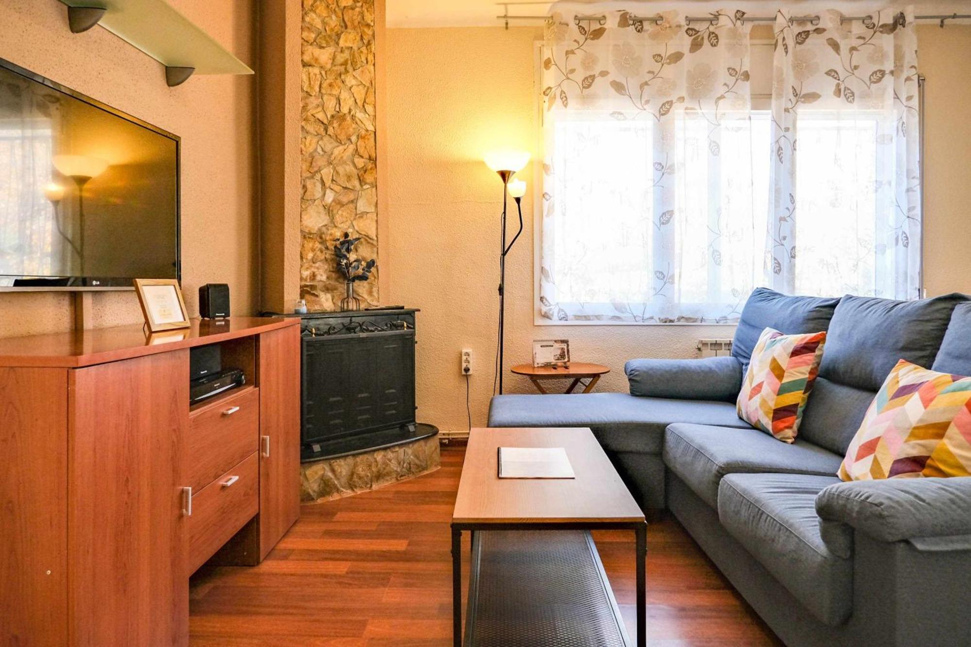 Camps Casa Planta Baja Con Jardin
